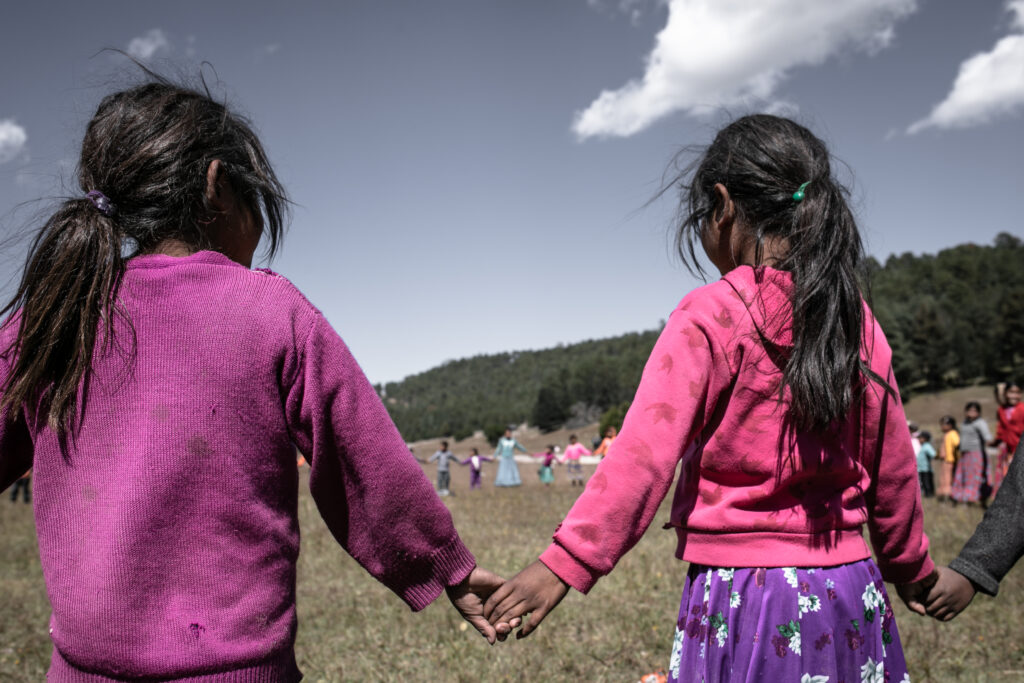 State 63, Traces of Justice